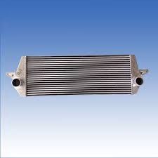 Phổ Charge Air Cooler Đối với Hiệu suất xe Charge Air Cooler