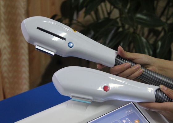 Salon IPL Device Removal OPT tóc Đối với Shrink Phì Lỗ chân lông / Lift Và Thắt chặt vú