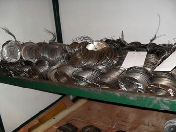 Extruded cao vây ống máy với nguyên liệu CS / SS / AS / đồng / Alu ống / Titanium