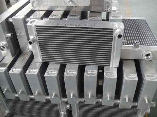 Tùy Nhôm tấm Fin Oil Cooler phổ xe